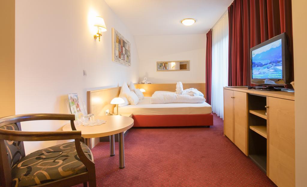 Hotel Amadeus Micheluzzi Serfaus Zewnętrze zdjęcie