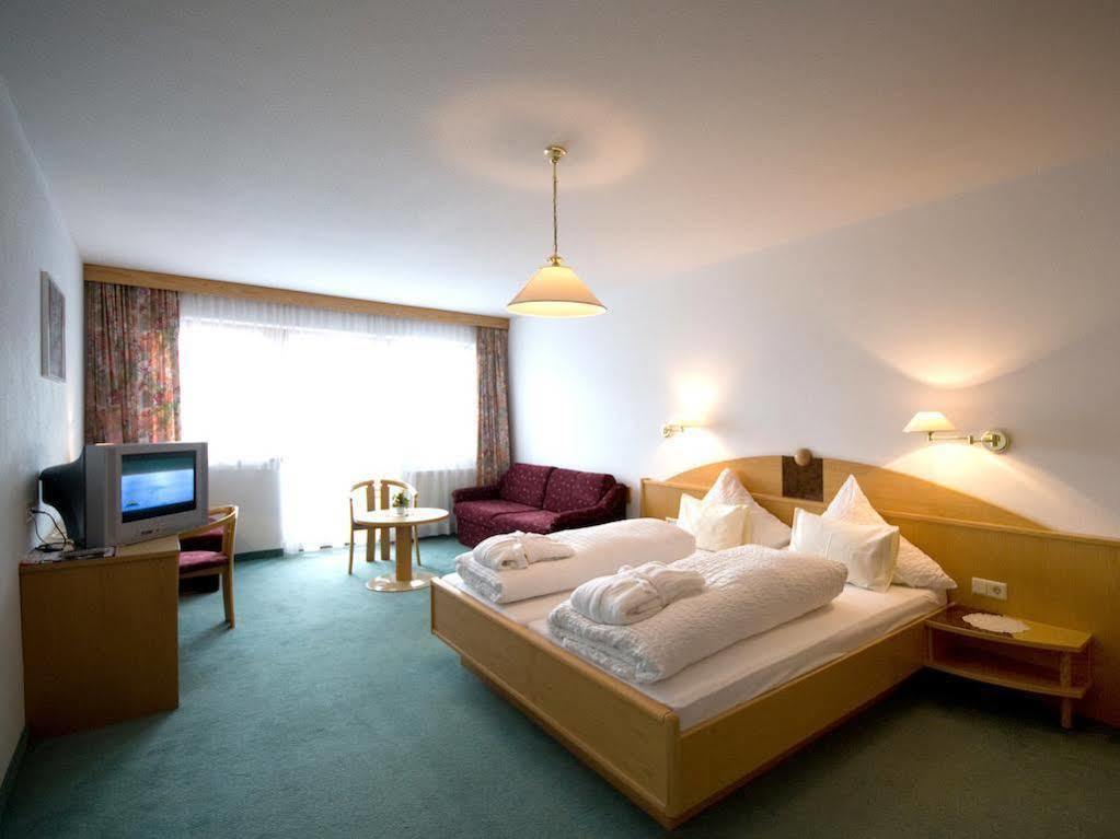 Hotel Amadeus Micheluzzi Serfaus Zewnętrze zdjęcie